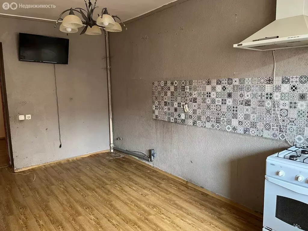 2-комнатная квартира: Энгельс, улица Тельмана, 150/1 (63.1 м) - Фото 1