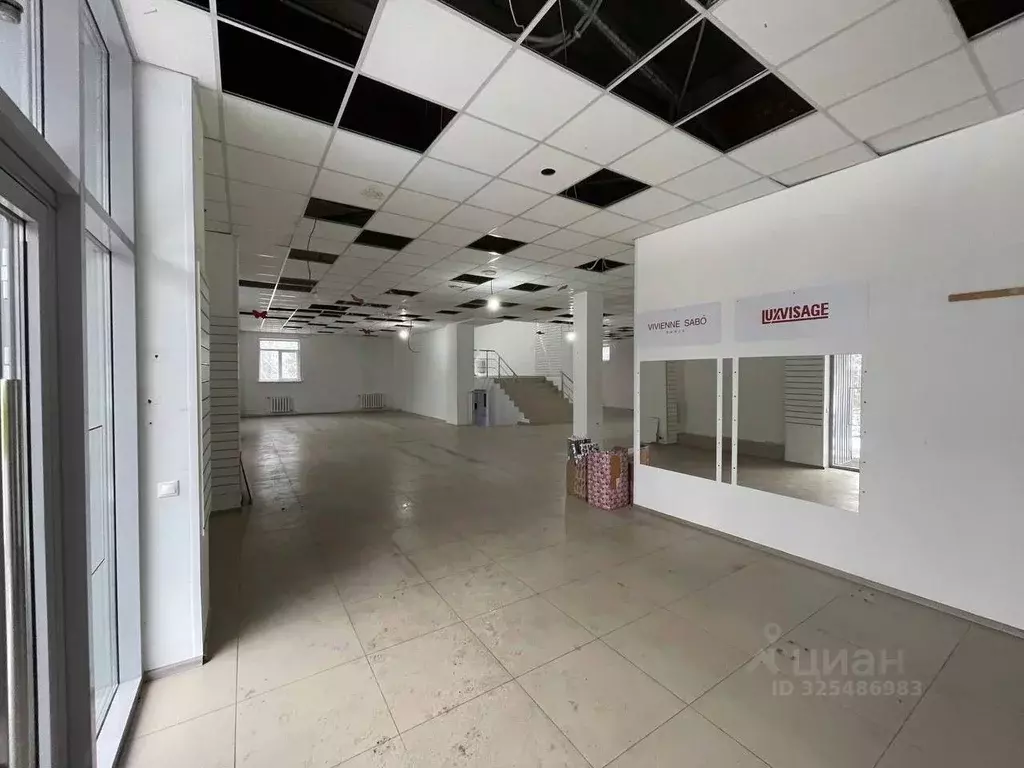 Помещение свободного назначения в Красноярский край, Красноярск ул. ... - Фото 2