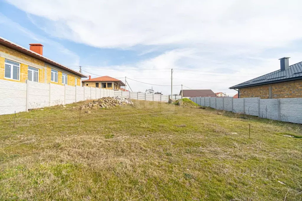 Участок в Крым, Бахчисарай ул. Качинская, 15 (6.97 сот.) - Фото 1