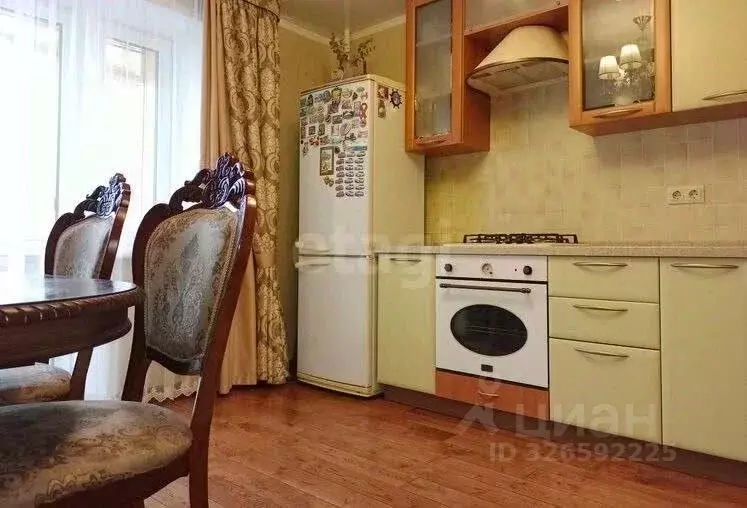 3-к кв. Калужская область, Калуга ул. Болдина, 12 (76.0 м) - Фото 1