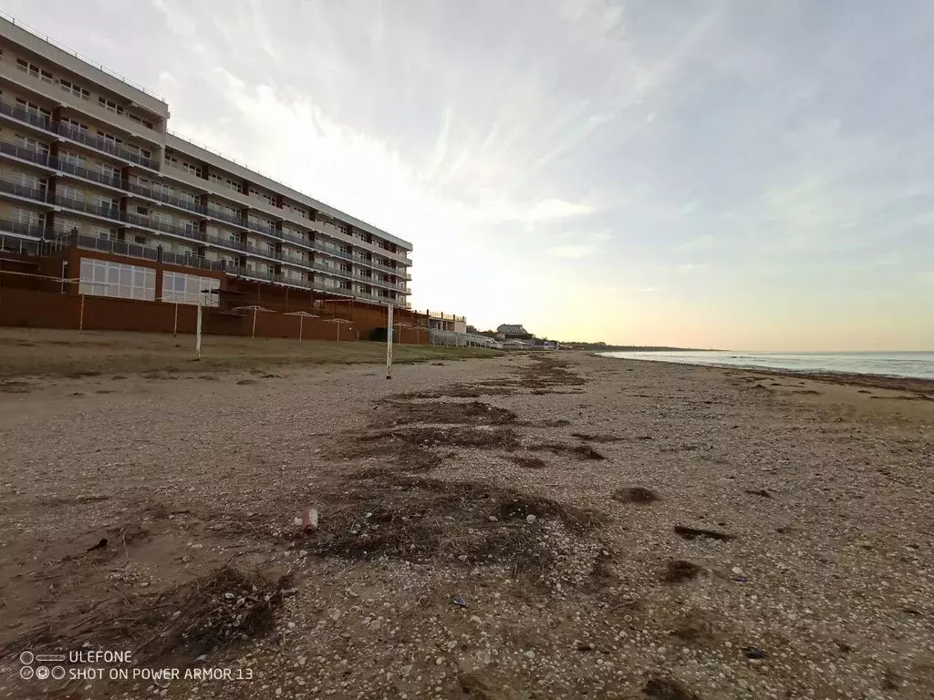 Участок в Крым, Ленинский район, Семисотское с/пос, с. Каменское ул. ... - Фото 1