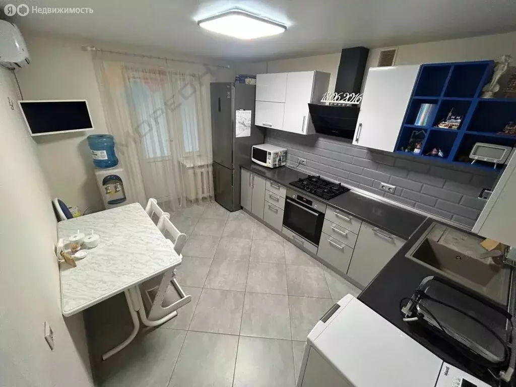 2-комнатная квартира: Краснодар, Ставропольская улица, 80 (54.5 м) - Фото 0