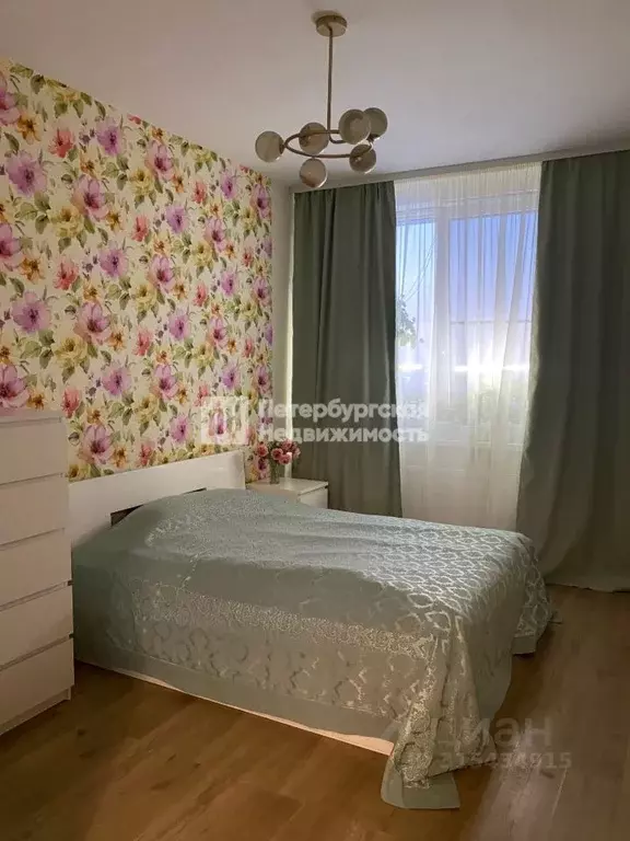3-к кв. Санкт-Петербург пос. Шушары, Школьная ул., 17 (71.2 м) - Фото 0