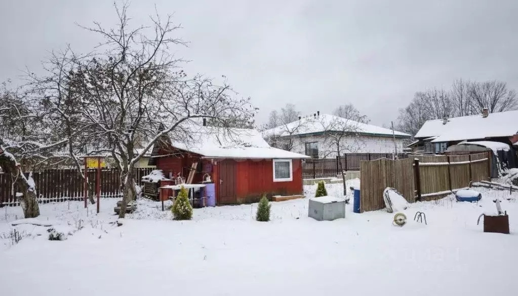 Дом в Ленинградская область, Киришский район, Глажевское с/пос, пос. ... - Фото 1