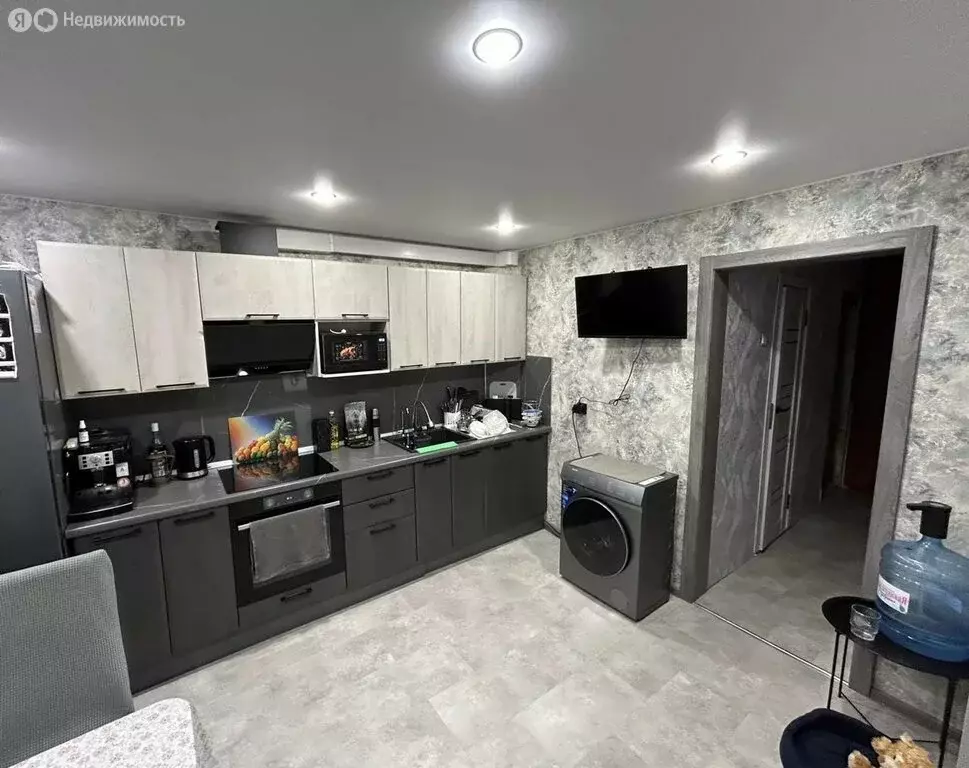 1-комнатная квартира: Микунь, Пионерская улица, 65 (60.7 м) - Фото 1