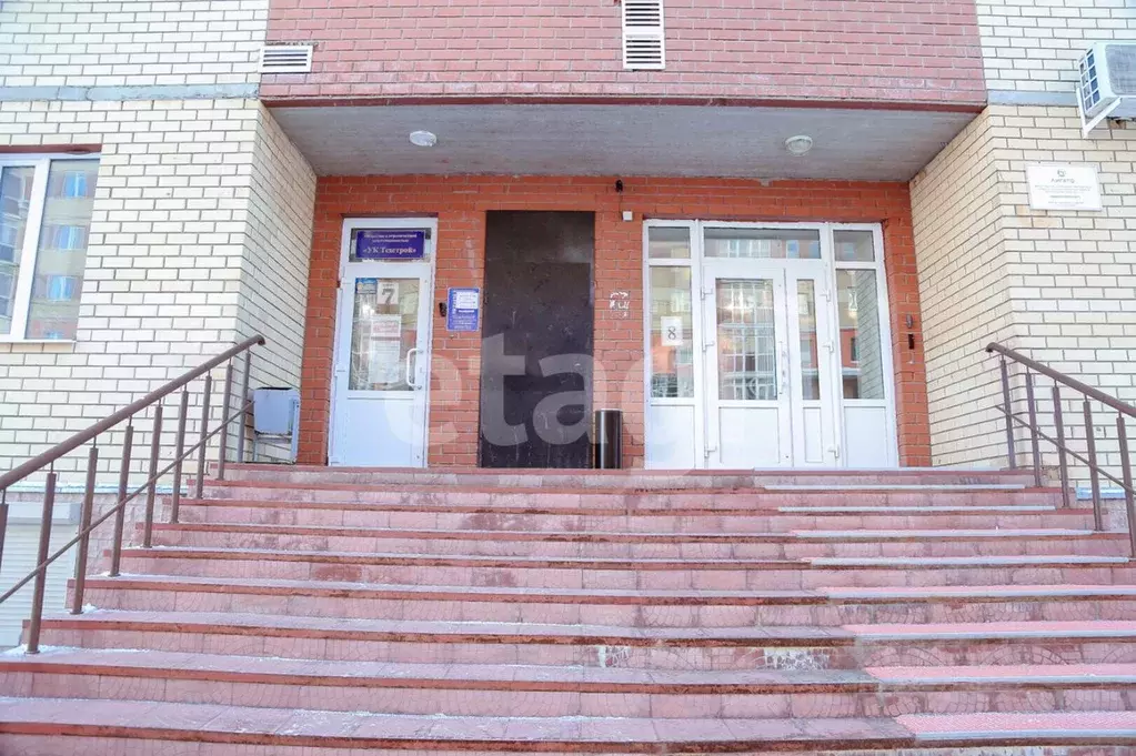 Офис в Коми, Ухта Тиманская ул., 10 (321 м) - Фото 1