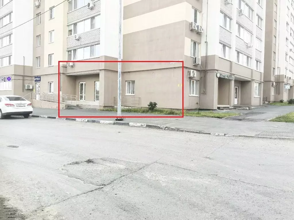 Торговая площадь в Саратовская область, Саратов ул. Имени Михаила ... - Фото 0