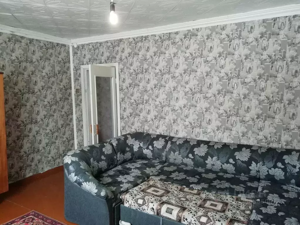 Дом в Пермский край, Александровск Яйва пгт, ул. Калинина, 7А (99 м) - Фото 2