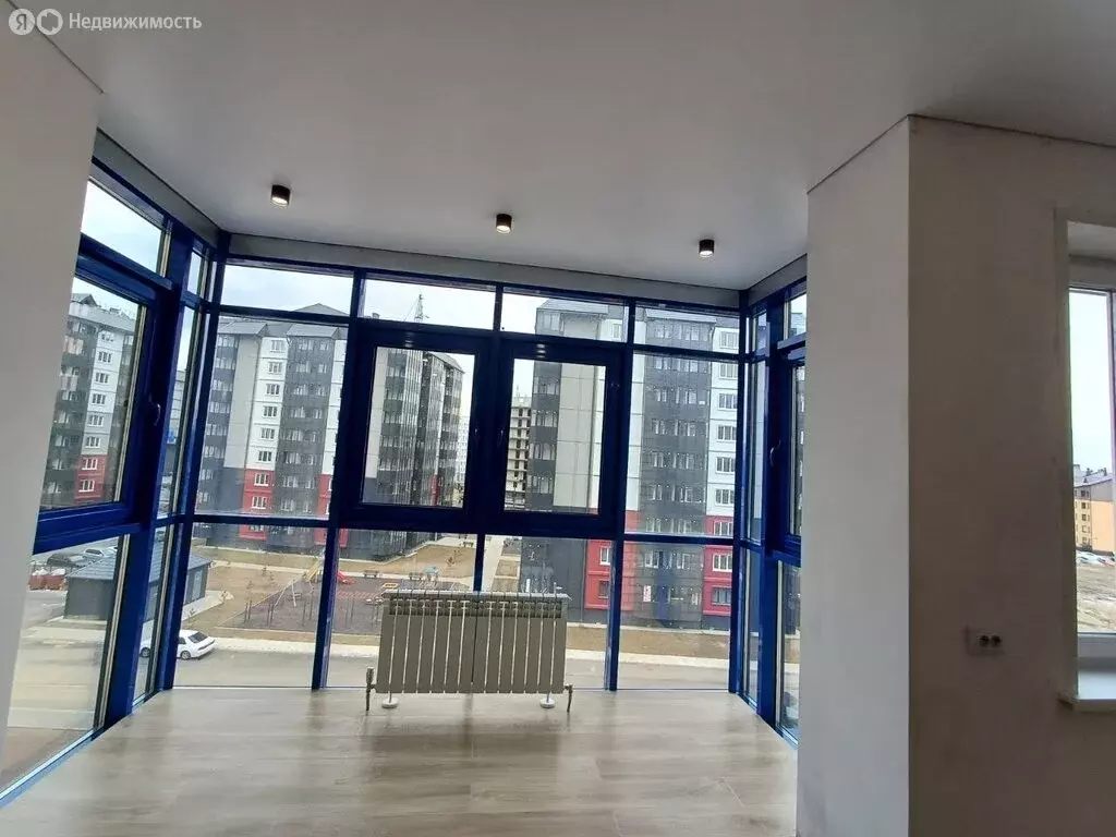 3-комнатная квартира: Абакан, улица Генерала Тихонова, 14 (92.4 м) - Фото 0