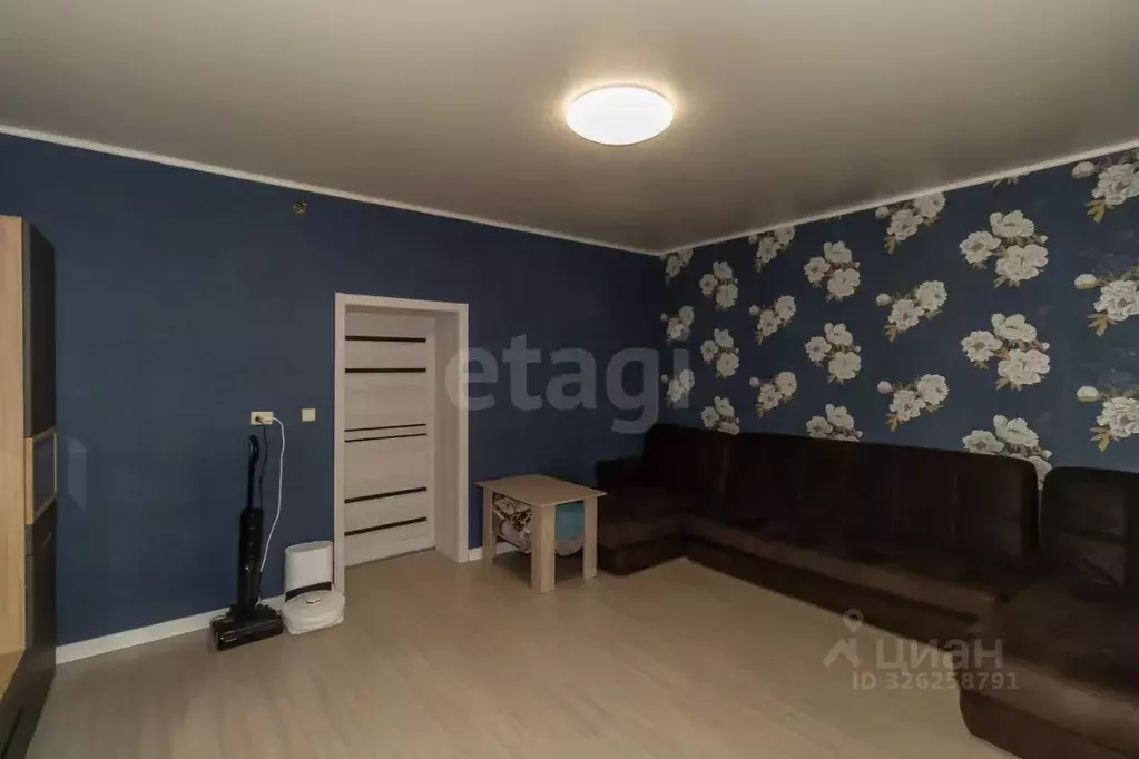 3-к кв. Челябинская область, Челябинск Белорецкая ул., 68А (79.6 м) - Фото 2