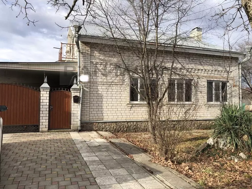 Дом в Адыгея, Майкоп городской округ, Ханская ст-ца пер. Калинина (195 ... - Фото 0