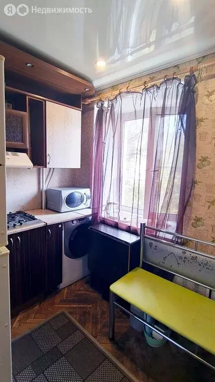 1-комнатная квартира: посёлок городского типа Нахабино, улица ... - Фото 1