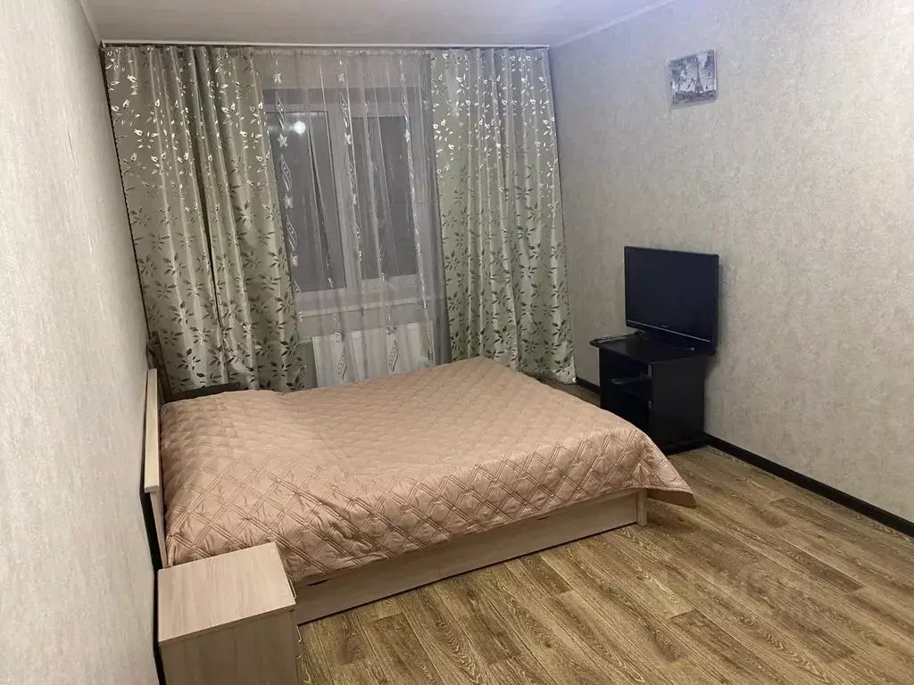 2-к кв. Псковская область, Псков Юбилейная ул., 41 (64.0 м) - Фото 0