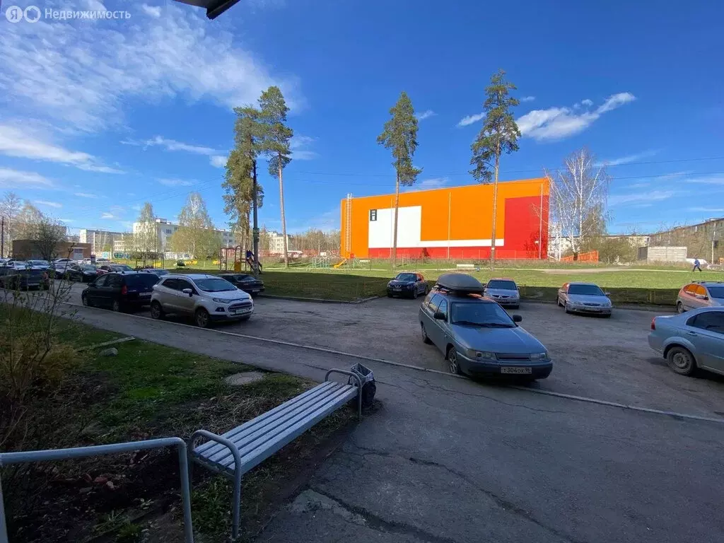 3-комнатная квартира: Верхняя Пышма, Успенский проспект, 50А (58 м) - Фото 0
