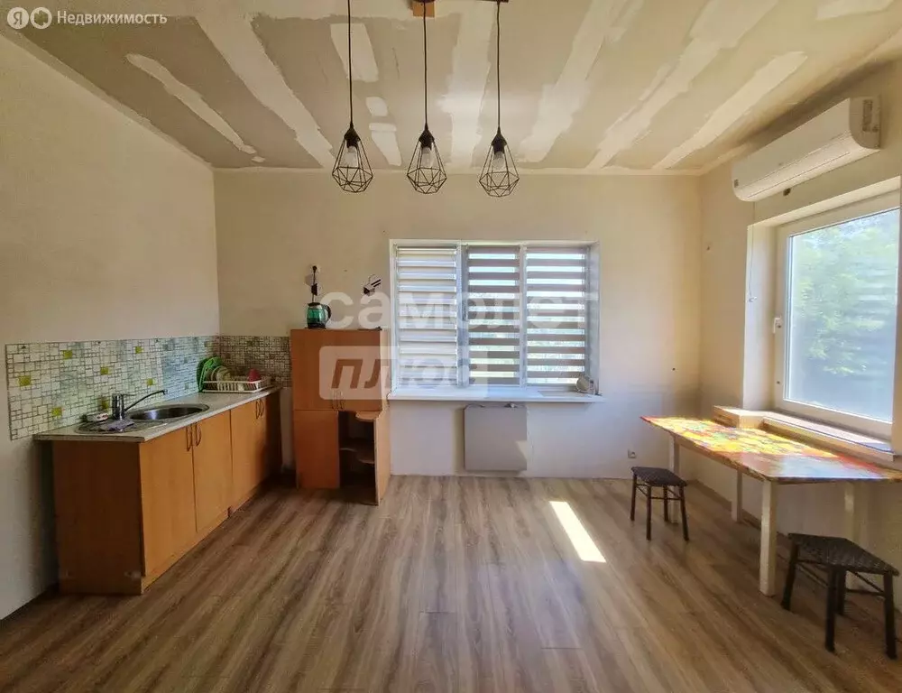 Дом в Приморско-Ахтарск, садовое товарищество Маяк, Грушевая улица, 40 ... - Фото 0