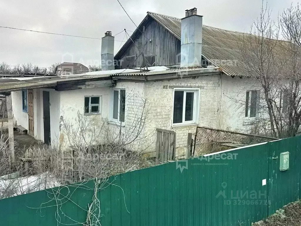 Дом в Волгоградская область, Петров Вал г. Камышинский район, ул. ... - Фото 1