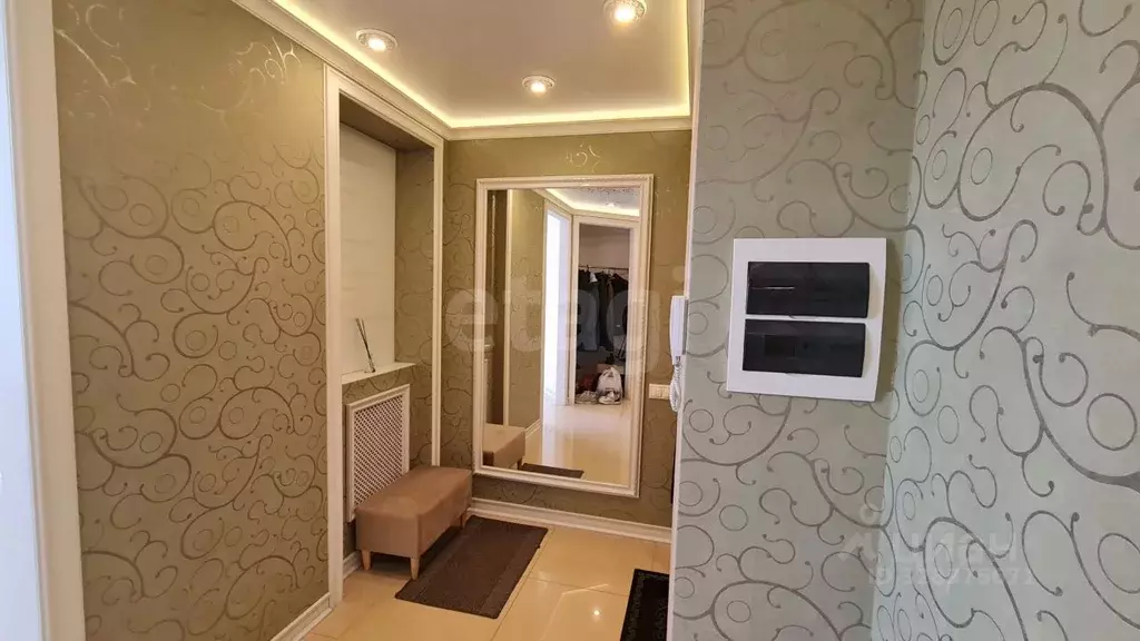 3-к кв. Удмуртия, Ижевск ул. Холмогорова, 59 (93.7 м) - Фото 1