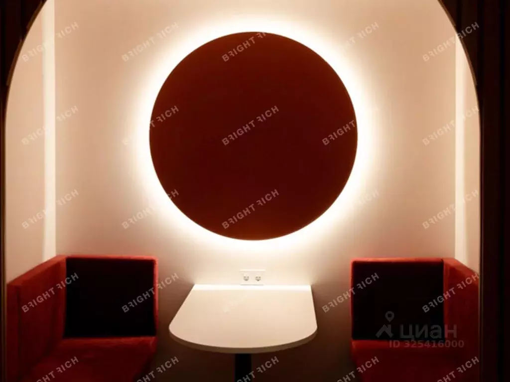 Офис в Москва Поклонная ул., 3к1 (180 м) - Фото 1