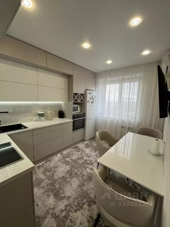 2-к кв. Самарская область, Тольятти Революционная ул., 53 (57.0 м) - Фото 1