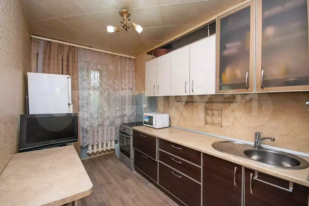 3-к. квартира, 65 м, 1/10 эт. - Фото 0