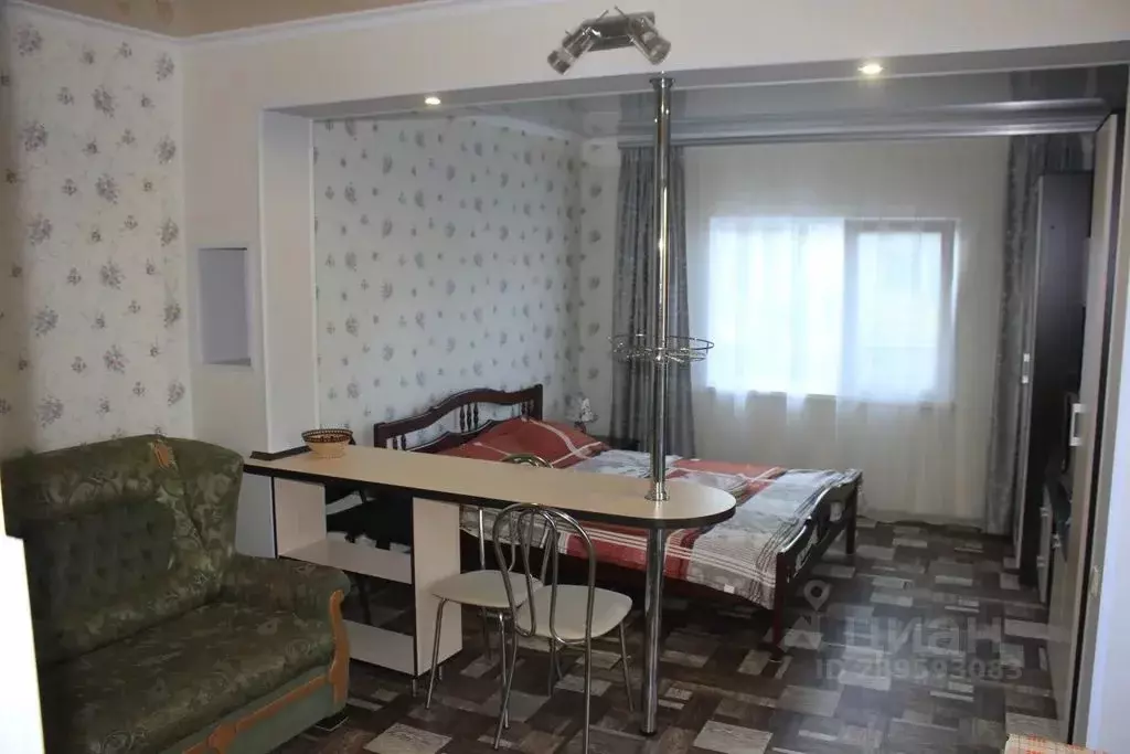 Комната Крым, Ленинский район, с. Мысовое ул. Анджиевского, 55 - Фото 1