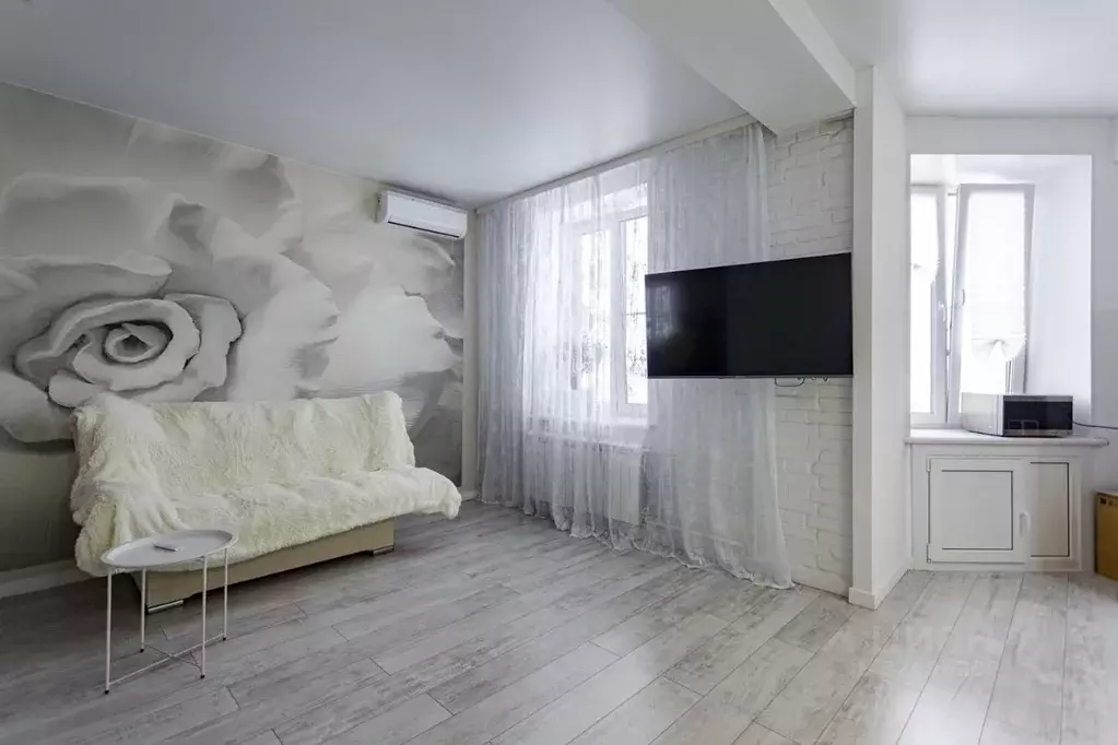 1-к кв. Кемеровская область, Новокузнецк ул. Кирова, 12 (43.4 м) - Фото 2