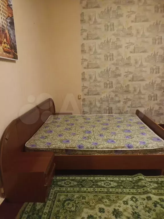 Комната 22 м в 3-к., 1/5 эт. - Фото 1
