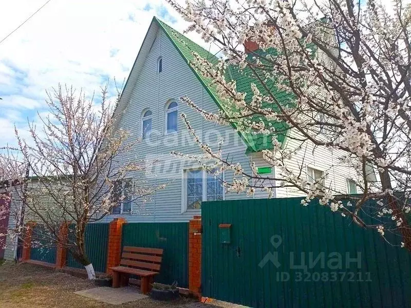 Коттедж в Белгородская область, Старый Оскол Курская ул. (217 м) - Фото 0