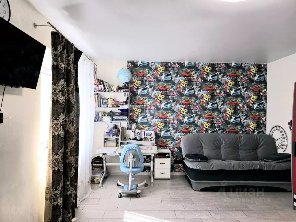 4-к кв. Тюменская область, Тюмень ул. Республики, 86к1 (150.3 м) - Фото 1