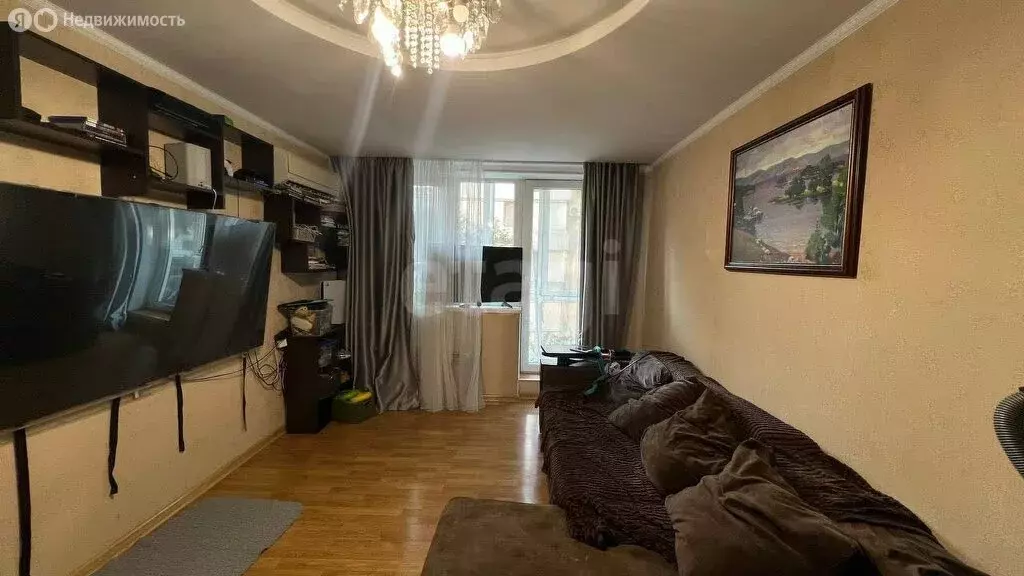 2-комнатная квартира: Симферополь, проспект Кирова, 68 (52.1 м) - Фото 0