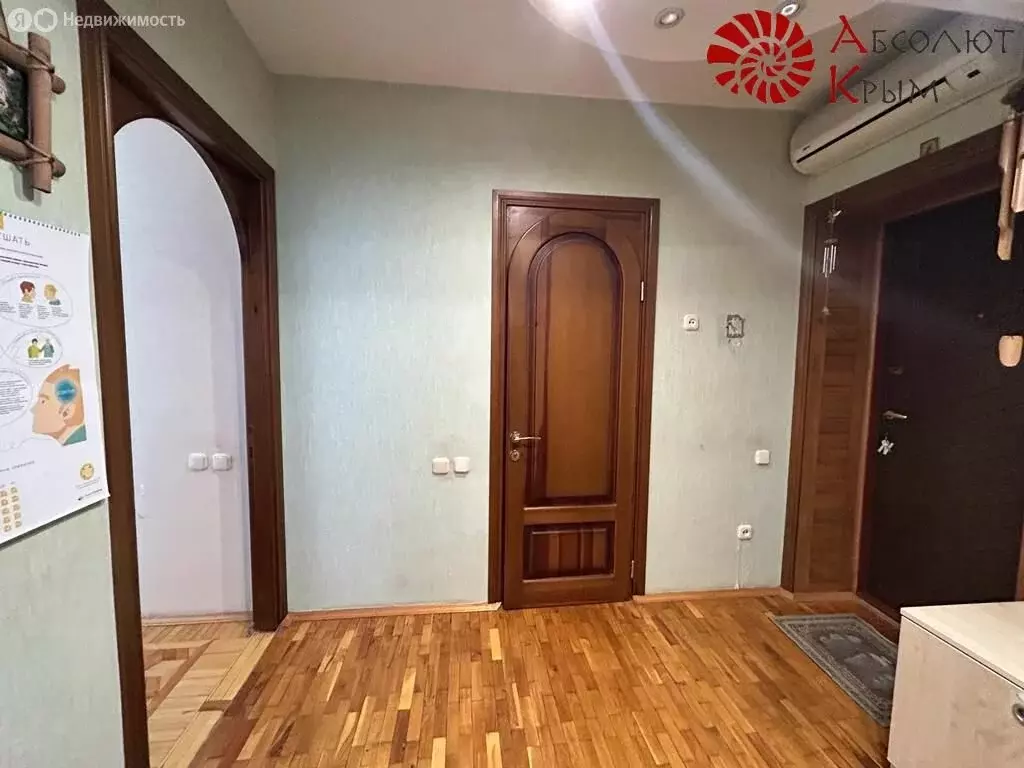 3-комнатная квартира: Феодосия, Симферопольское шоссе, 41 (68.7 м) - Фото 1