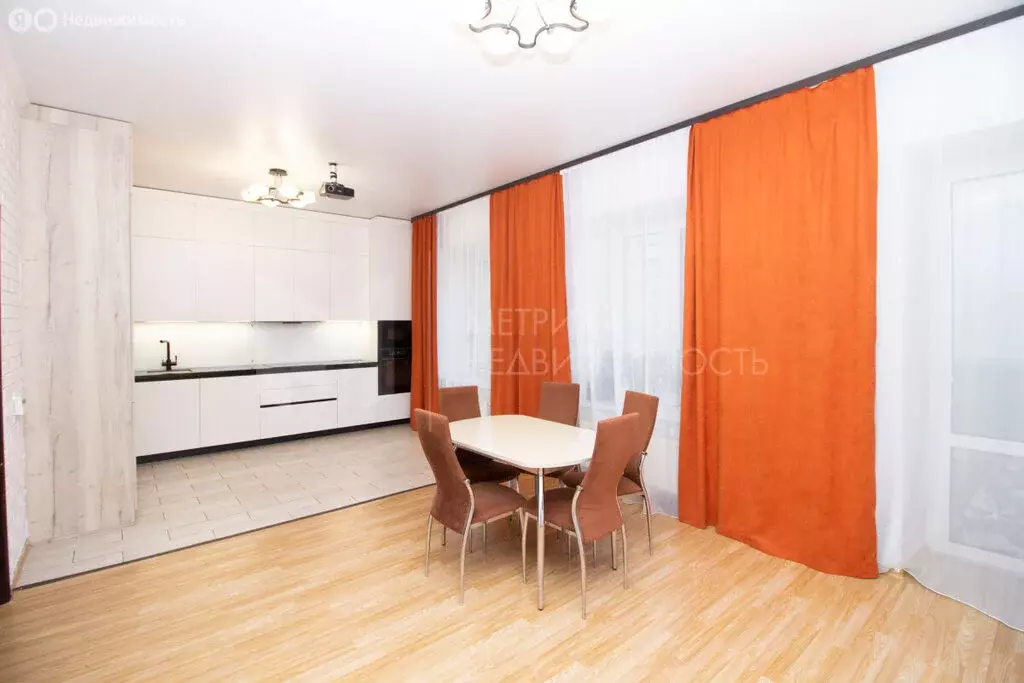 3-комнатная квартира: Тюмень, улица Василия Гольцова, 15 (117.6 м) - Фото 2