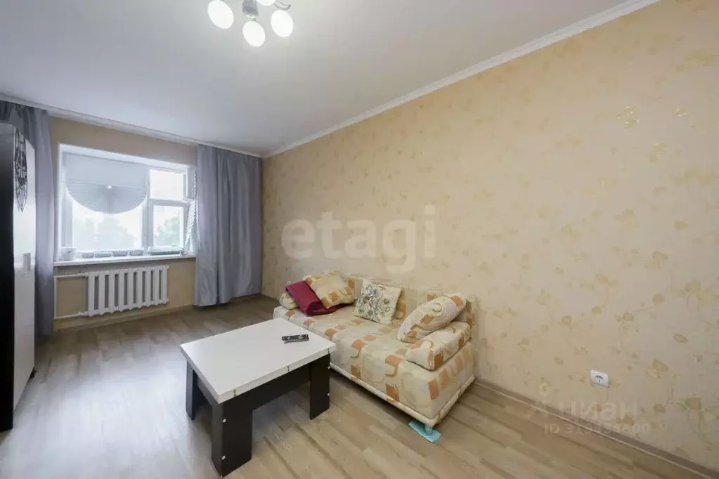 1-к кв. Тюменская область, Тюмень ул. Василия Гольцова, 26 (41.6 м) - Фото 0