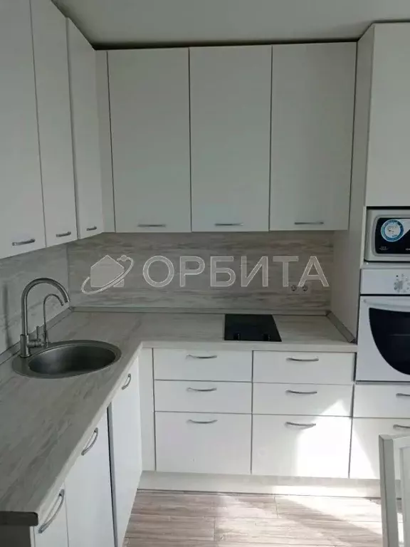 2-к кв. Тюменская область, Тюмень Уральская ул., 53 (52.3 м) - Фото 2