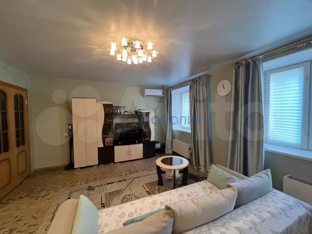 2-к. квартира, 66 м, 1/10 эт. - Фото 1