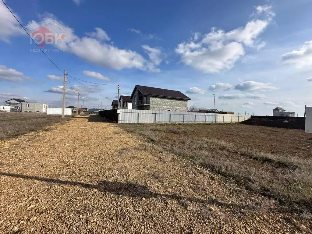 Участок в Крым, Сакский район, с. Молочное 2 (6.0 сот.) - Фото 2