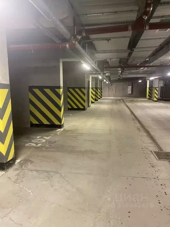 Гараж в Санкт-Петербург бул. Головнина, 3к1 (14 м) - Фото 2