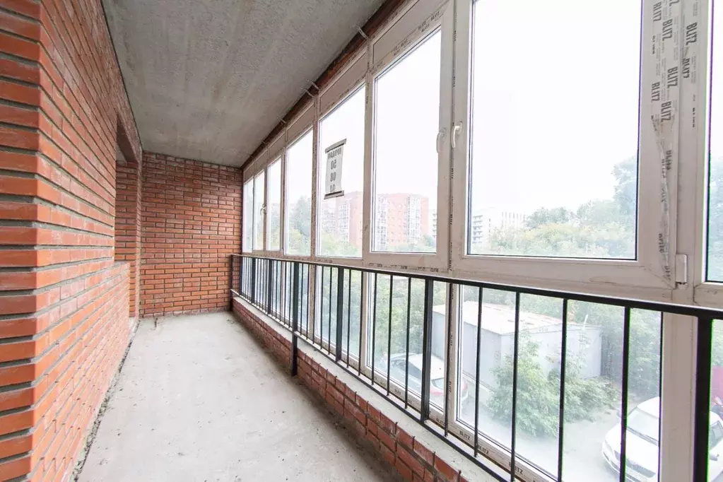 2-к кв. Томская область, Томск Базарный пер., 7 (88.6 м) - Фото 0