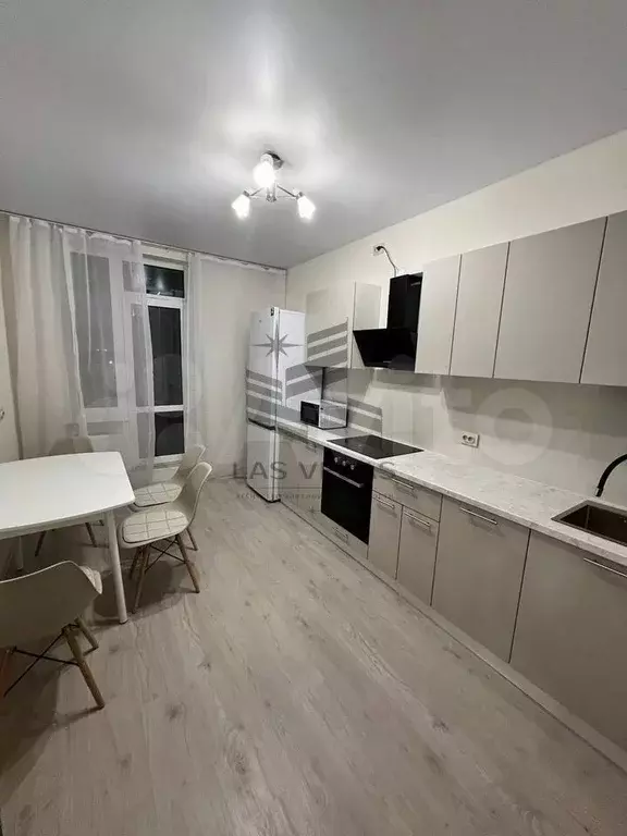 3-к. квартира, 77,3 м, 8/12 эт. - Фото 1