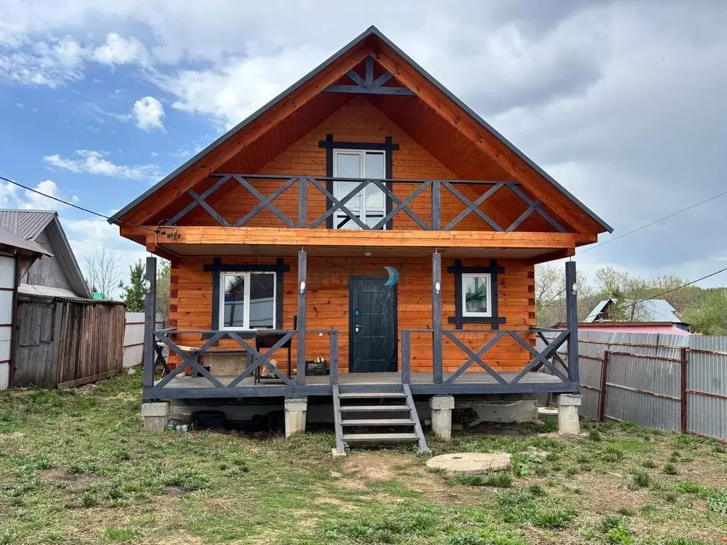 Дом в Башкортостан, Иглинский сельсовет, с. Иглино ул. Ленина, 139 ... - Фото 0