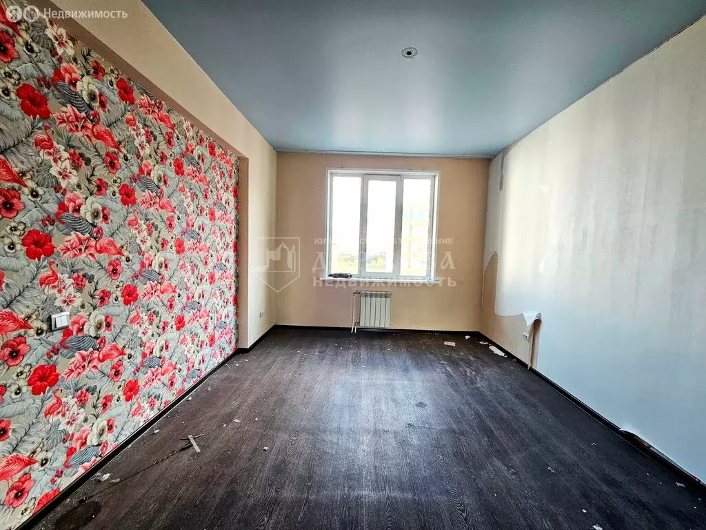 2-комнатная квартира: Кемерово, улица Серебряный Бор, 5 (61.8 м) - Фото 1