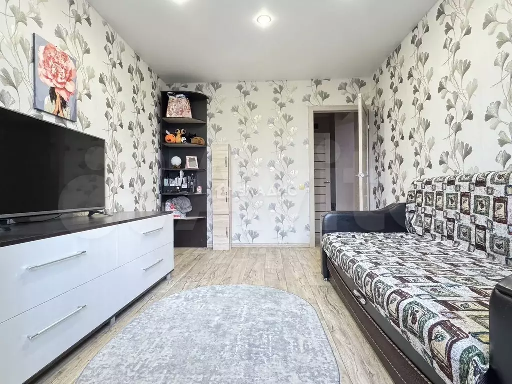 1-к. квартира, 32 м, 4/4 эт. - Фото 1