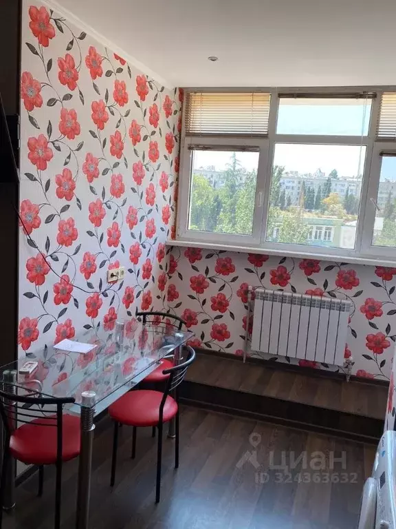 1-к кв. Севастополь ул. Степаняна, 4/1 (40.0 м) - Фото 2