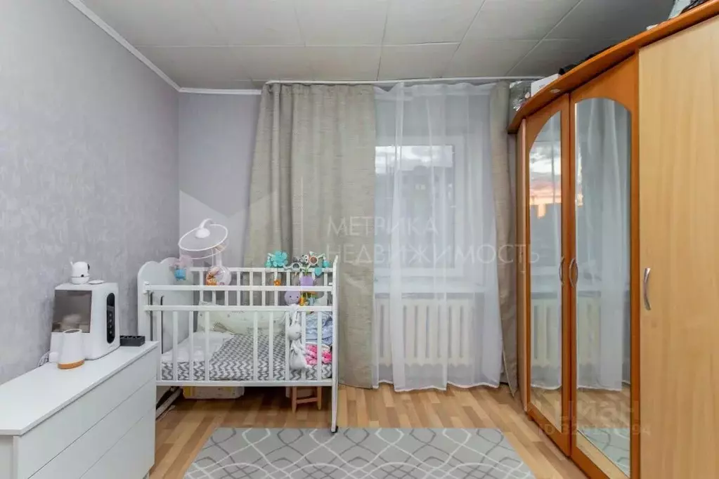 2-к кв. Тюменская область, Тюмень ул. Республики, 248 (33.1 м) - Фото 0