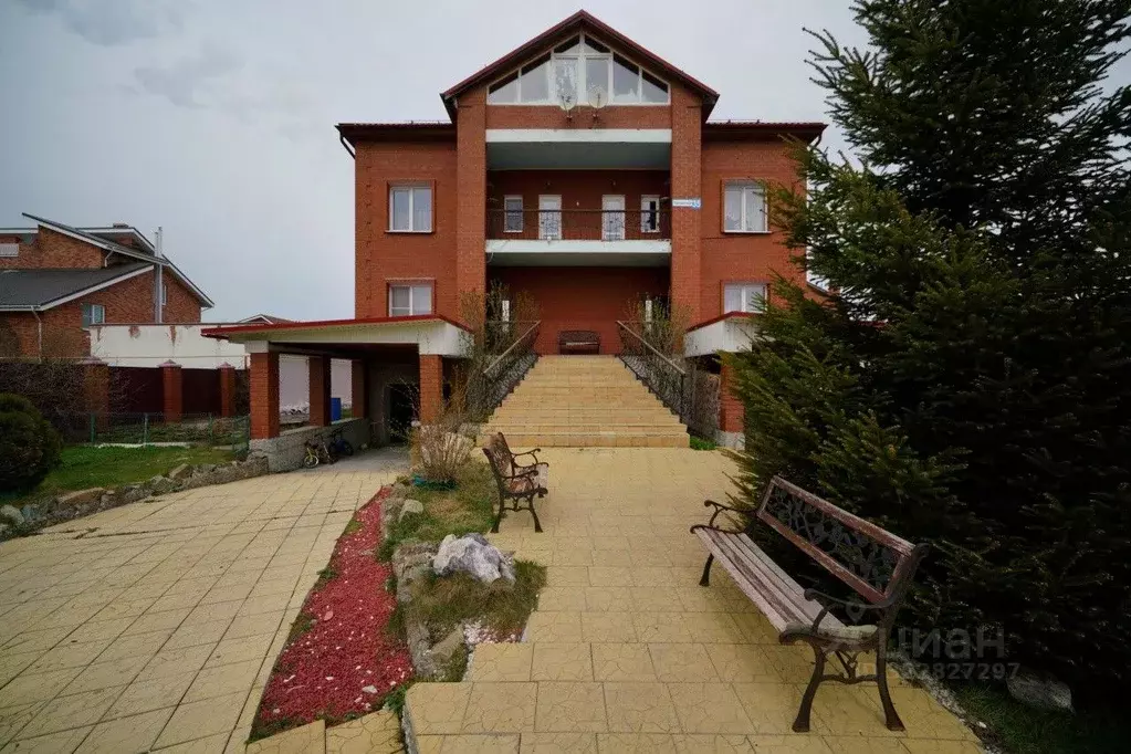 Коттедж в Свердловская область, Екатеринбург ул. Черемшанская, 35 (610 ... - Фото 1