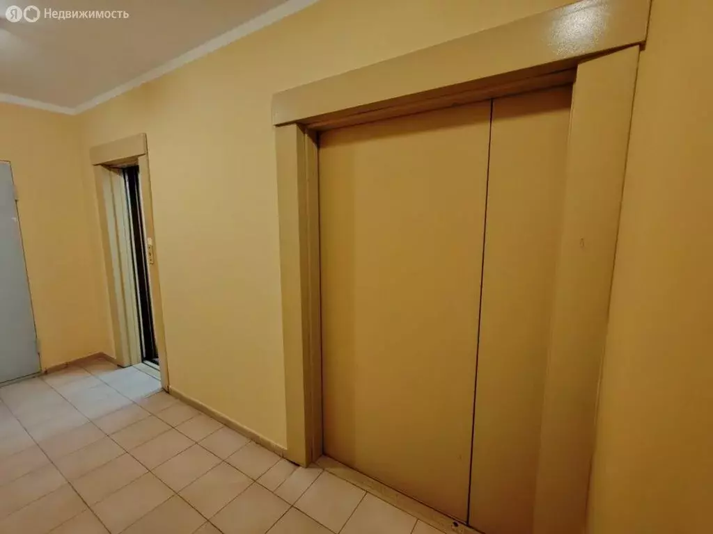 1-комнатная квартира: Курск, проспект Вячеслава Клыкова, 85 (37.5 м) - Фото 2