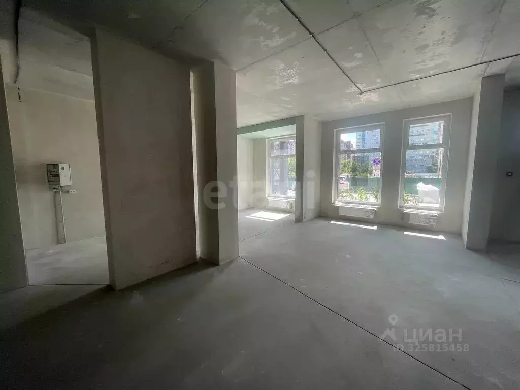 Помещение свободного назначения в Тюменская область, Тюмень Одесская ... - Фото 1