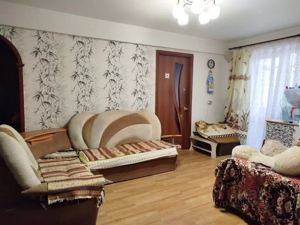 2-к кв. Омская область, Омск ул. 21-я Амурская, 3 (44.7 м) - Фото 1