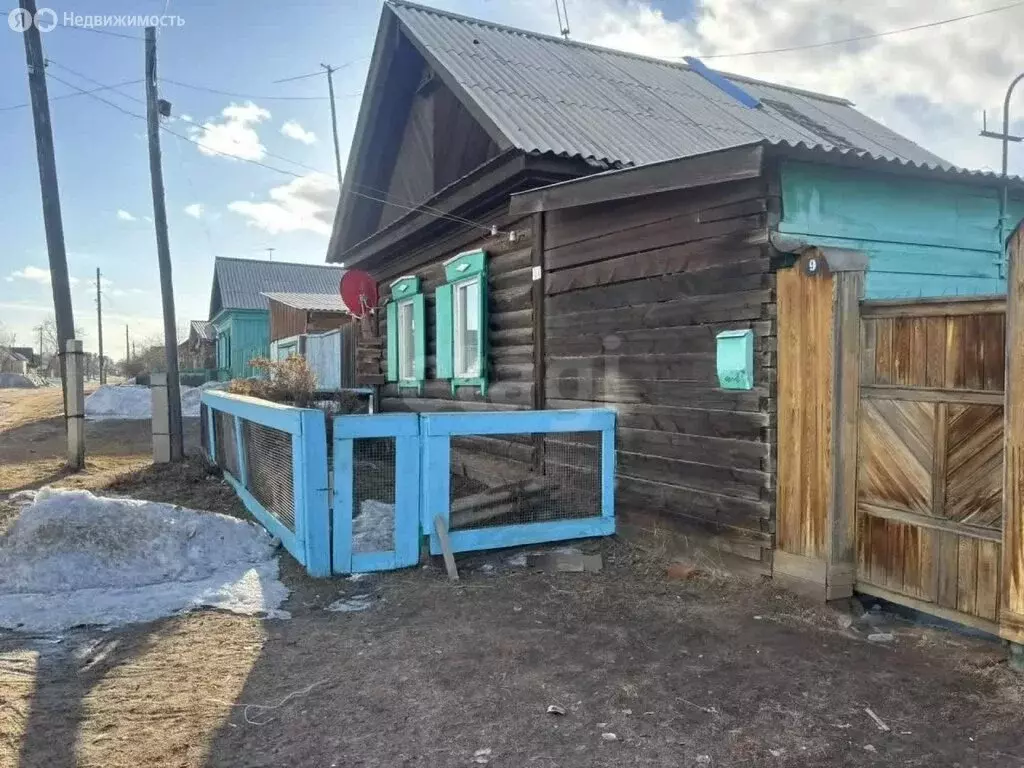 Дом в село Баргузин, улица Гагарина (37 м) - Фото 1