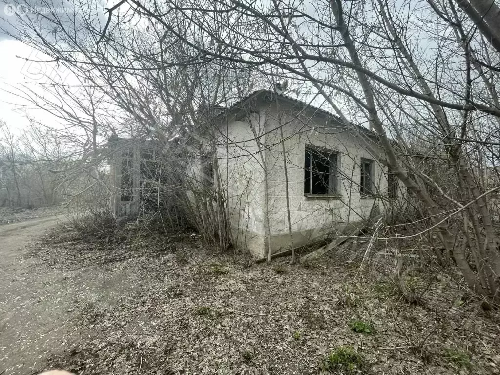 Дом в Балашовский район, рабочий посёлок Пинеровка, Заводская улица, 2 ... - Фото 1